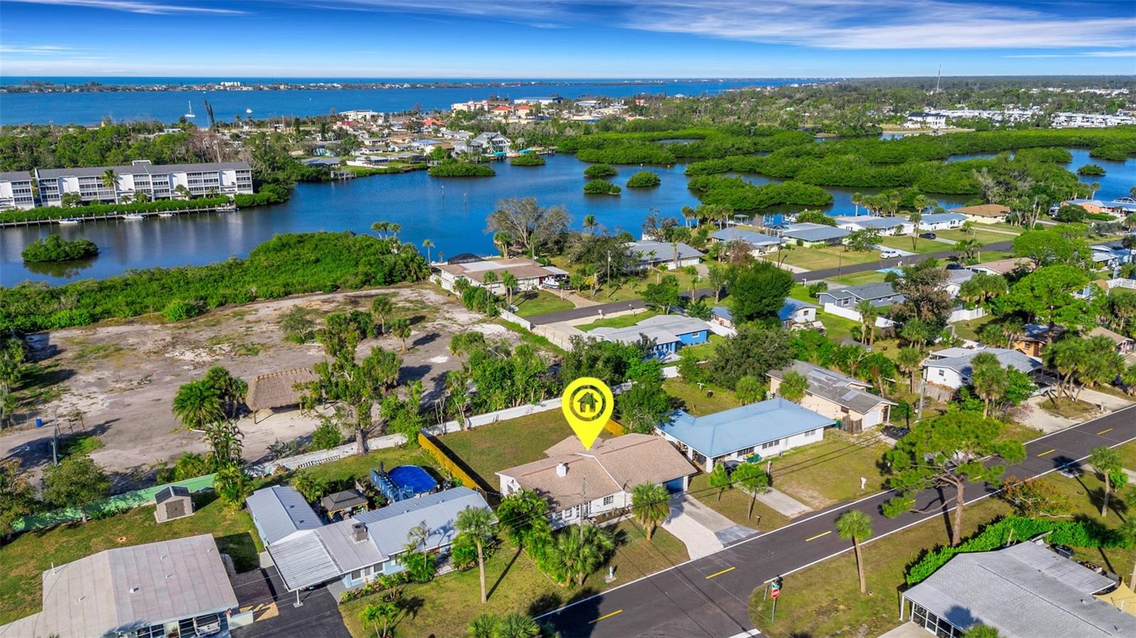 Image 4 of 59 For 1290 Oxford Drive