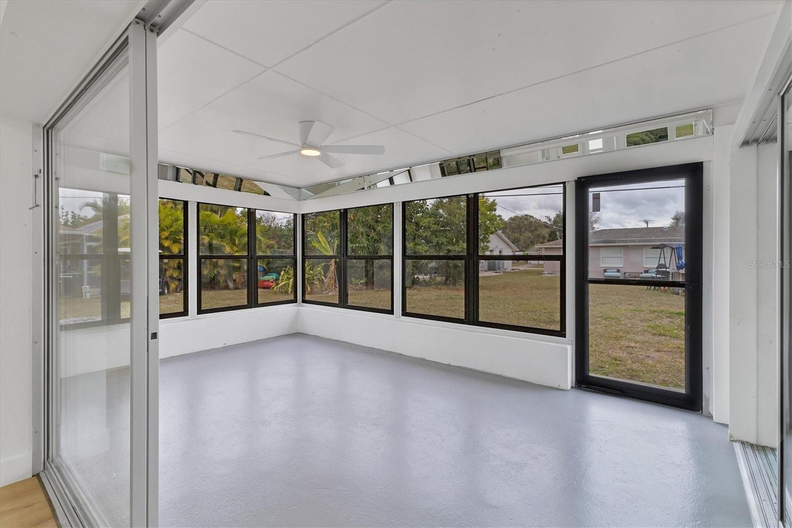 Image 28 of 32 For 218 Alsace Avenue