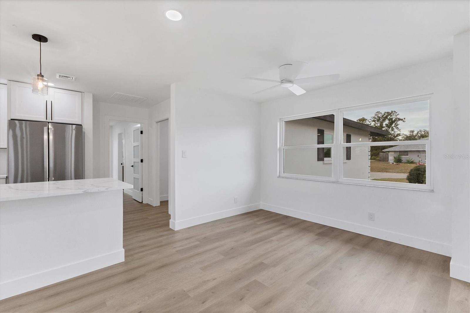 Image 4 of 32 For 218 Alsace Avenue