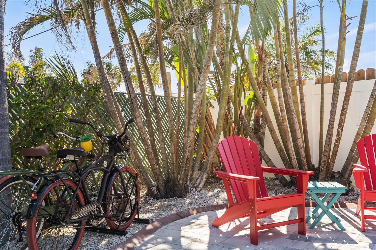 Image 27 of 52 For 1360 Holiday Drive A & B