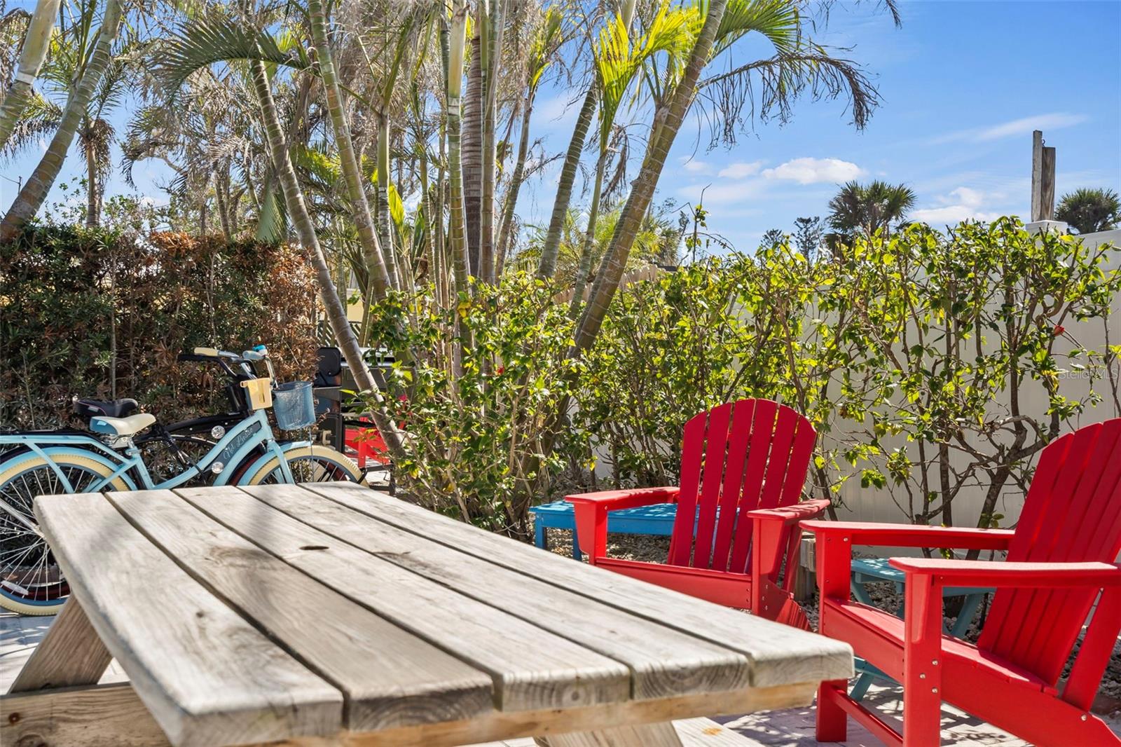 Image 30 of 52 For 1360 Holiday Drive A & B