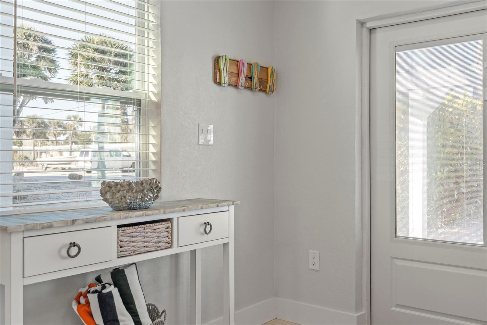 Image 35 of 52 For 1360 Holiday Drive A & B