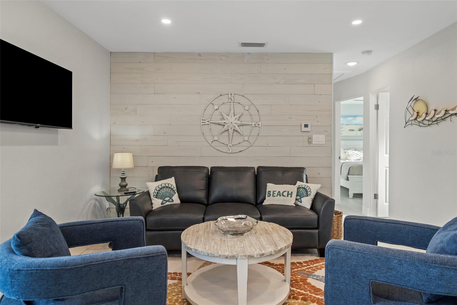 Image 36 of 52 For 1360 Holiday Drive A & B