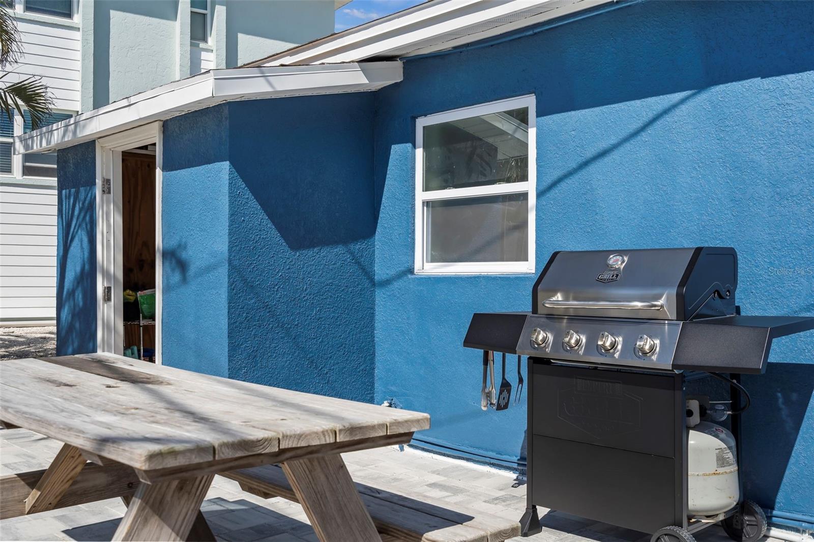 Image 48 of 52 For 1360 Holiday Drive A & B