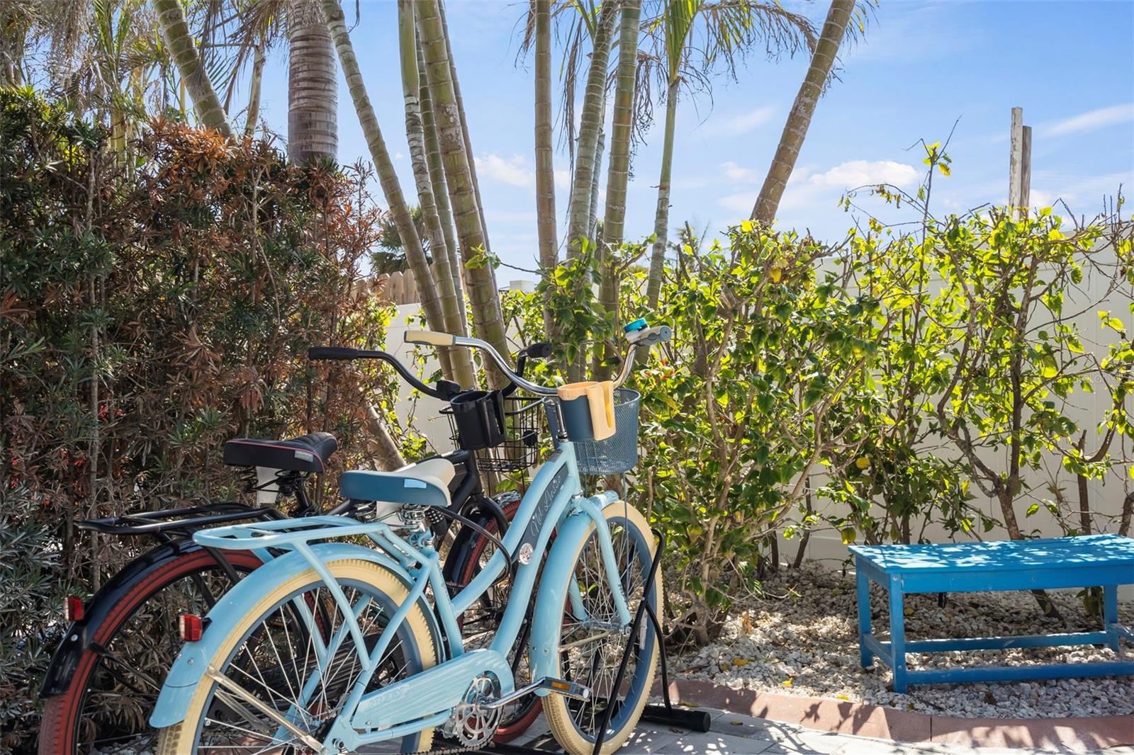 Image 50 of 52 For 1360 Holiday Drive A & B