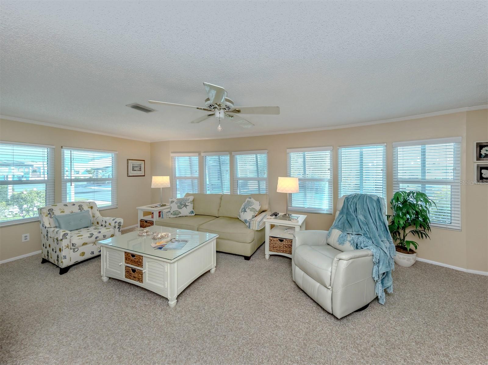 Image 16 of 78 For 1002 Jolanda Circle