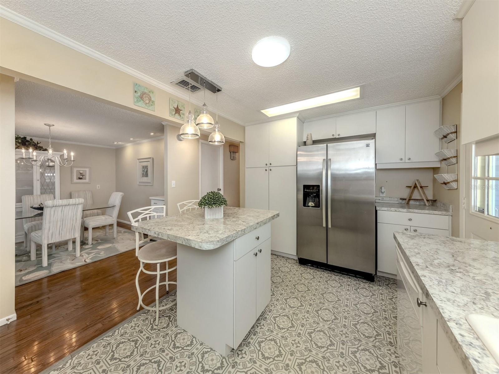 Image 24 of 78 For 1002 Jolanda Circle