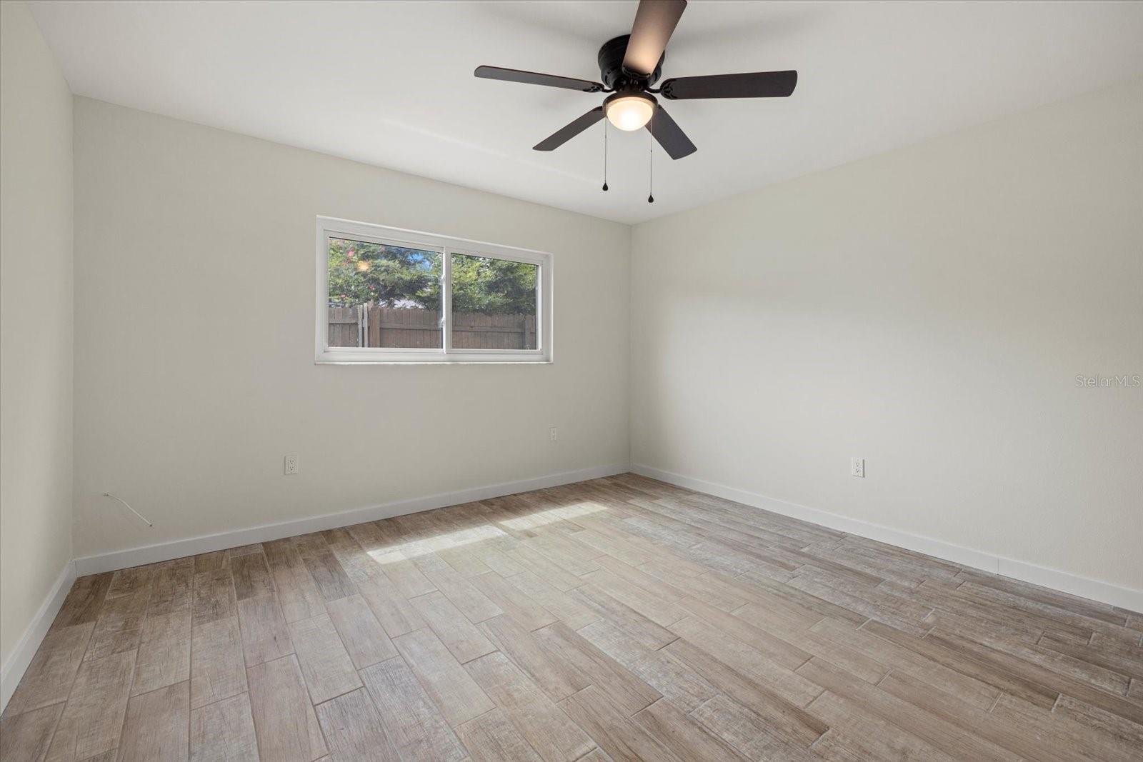 Image 14 of 28 For 1258 Barbara Drive 105