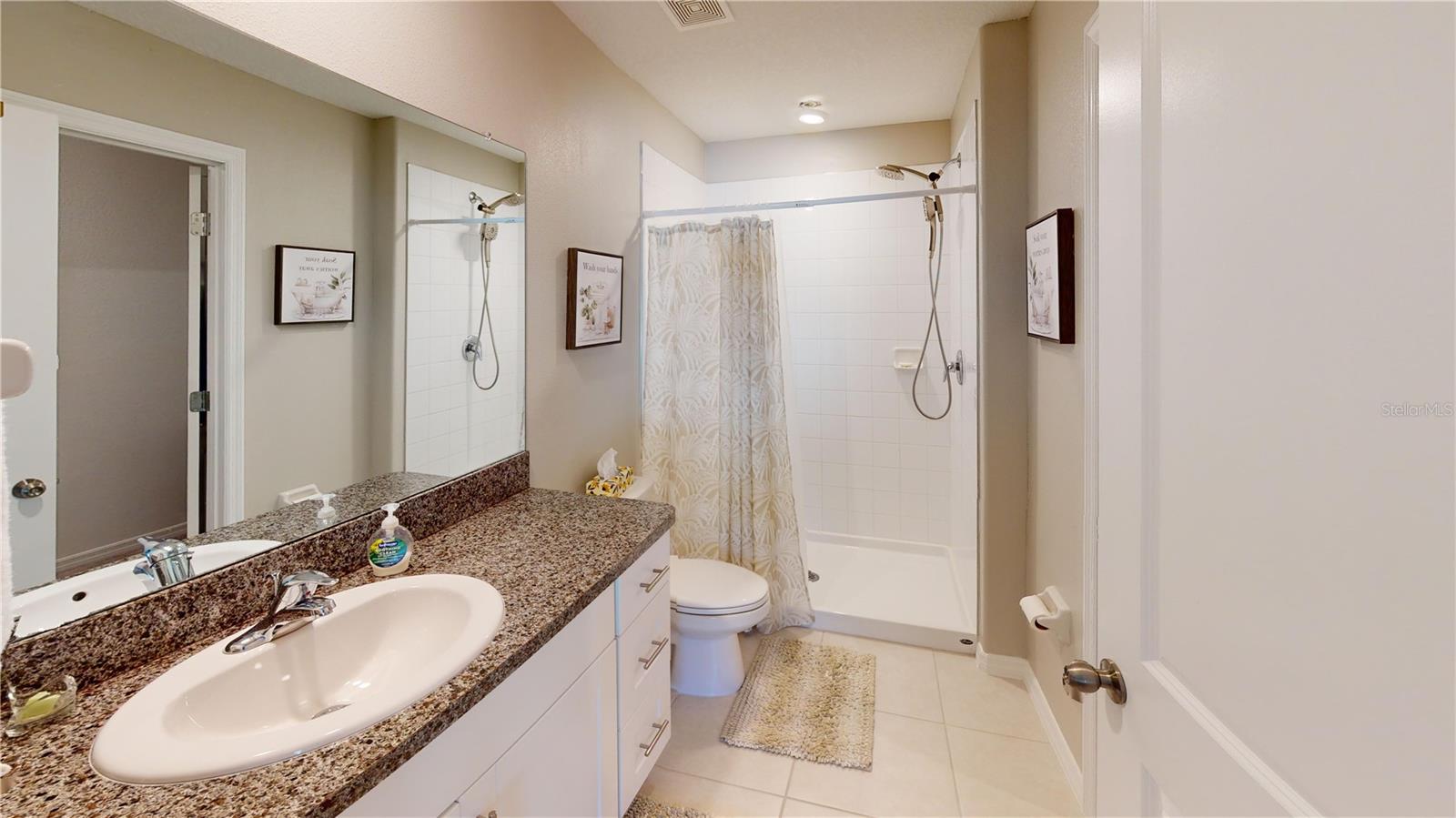 Image 12 of 20 For 421 Royal Empress Drive