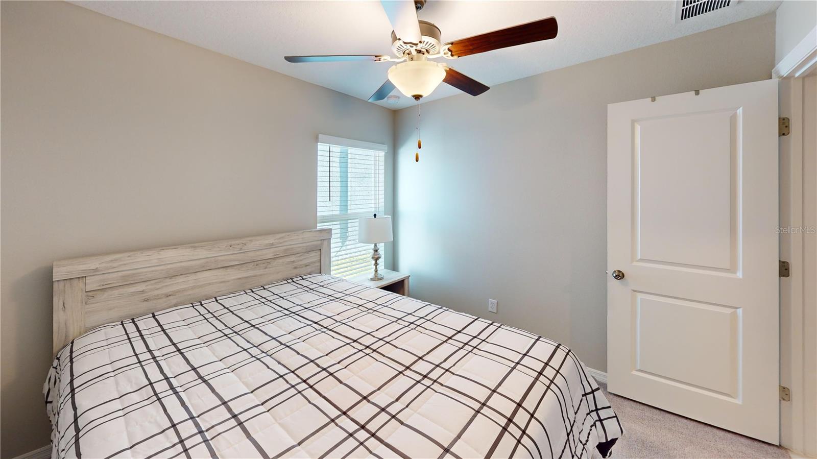 Image 13 of 20 For 421 Royal Empress Drive