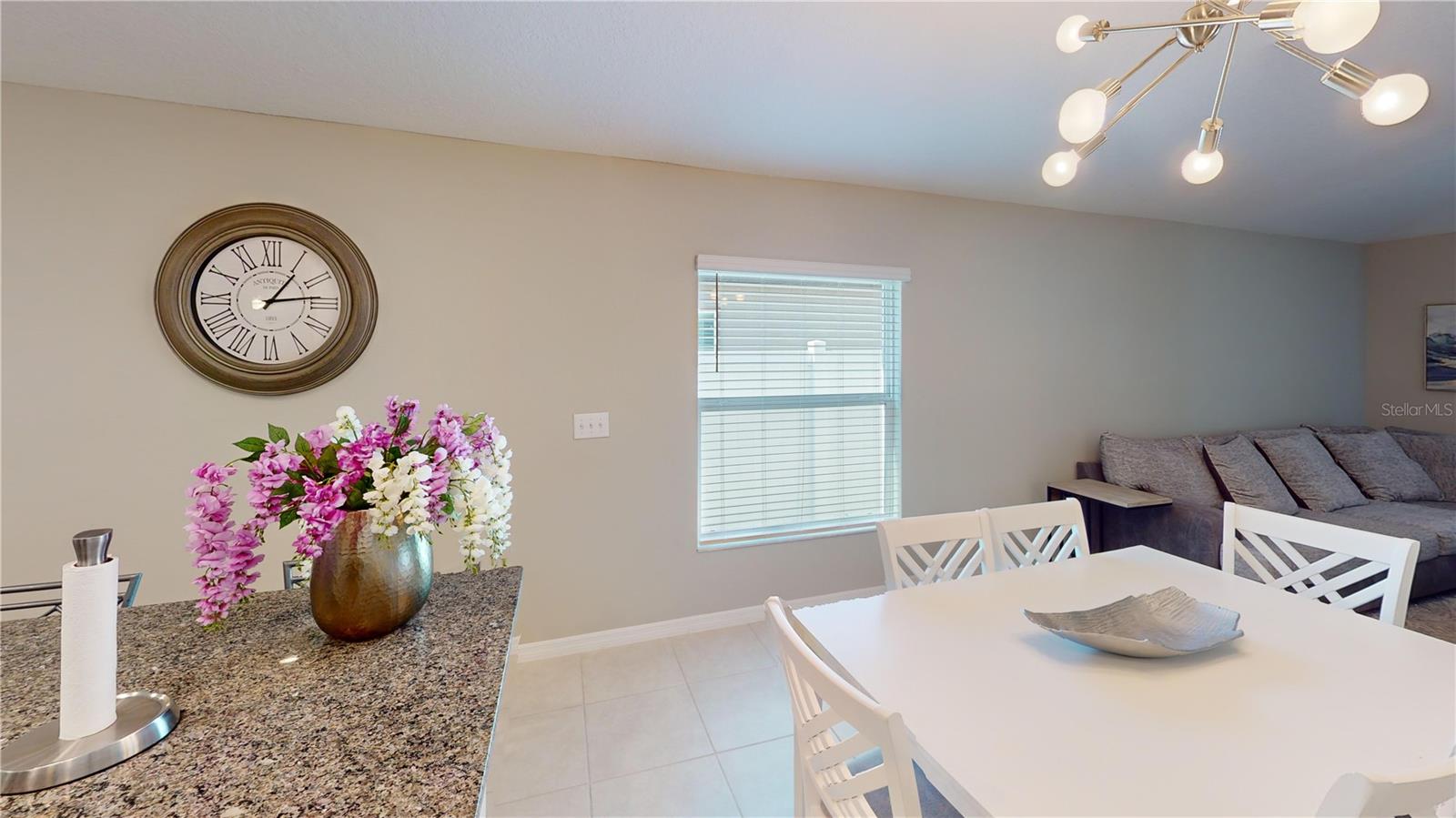 Image 7 of 20 For 421 Royal Empress Drive