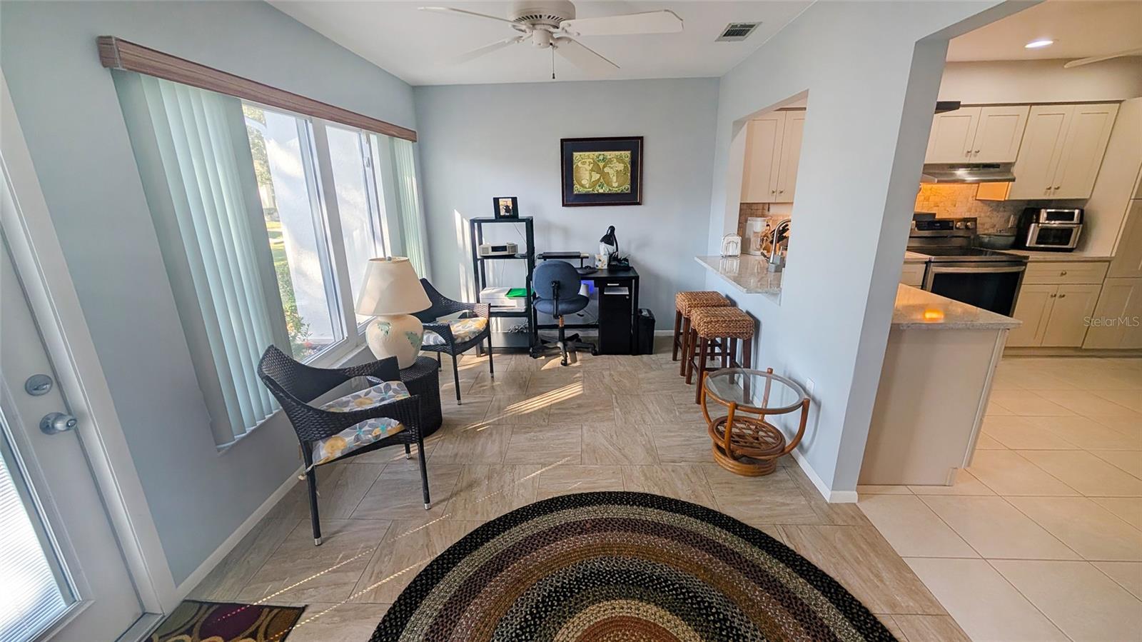 Image 10 of 32 For 676 Linden Drive