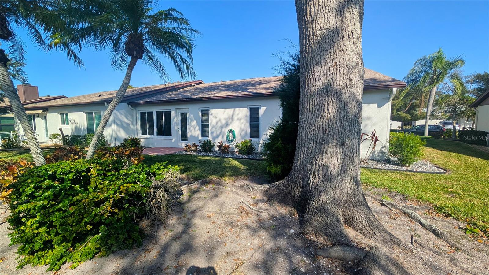 Image 23 of 32 For 676 Linden Drive