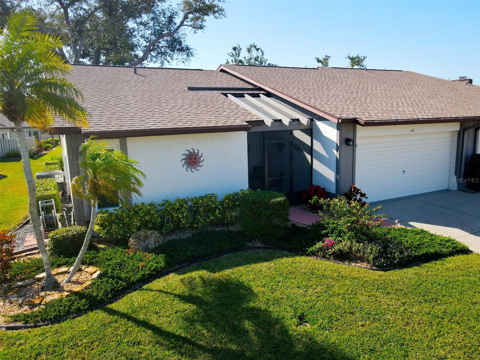 Image 3 of 32 For 676 Linden Drive