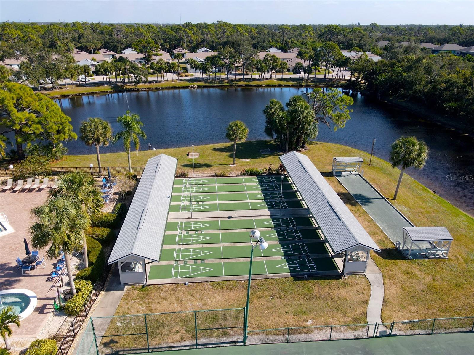 Image 31 of 32 For 676 Linden Drive