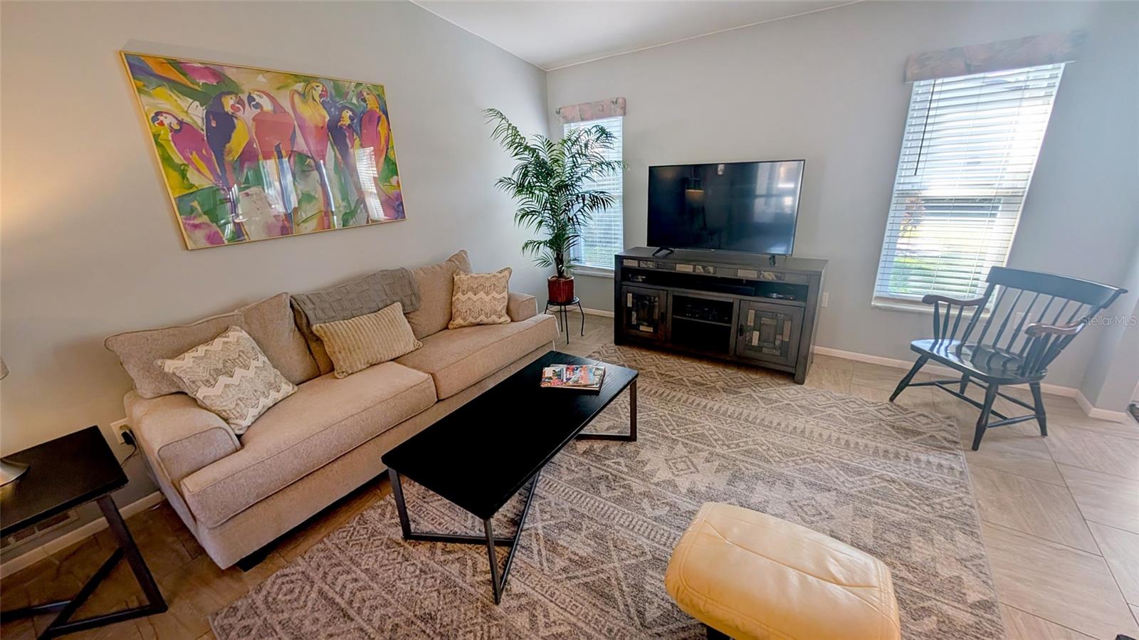 Image 8 of 32 For 676 Linden Drive