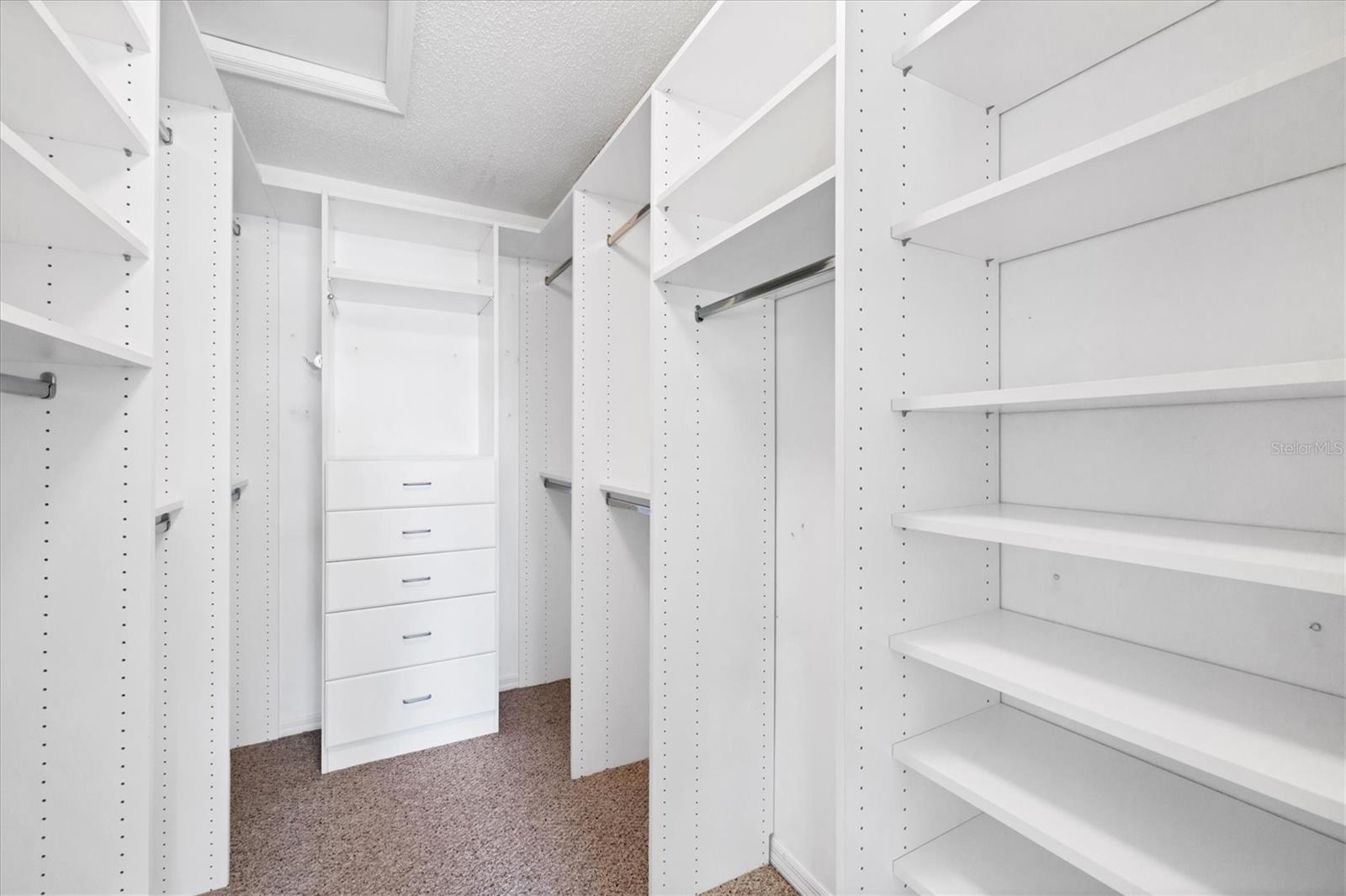 Image 29 of 85 For 500 Venezia Parkway