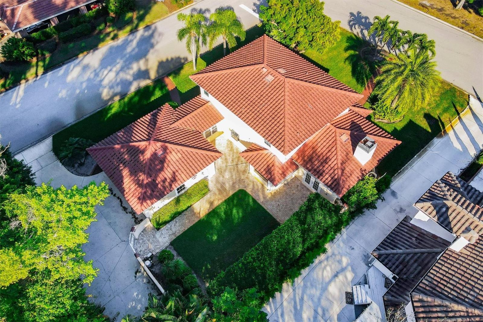 Image 7 of 85 For 500 Venezia Parkway