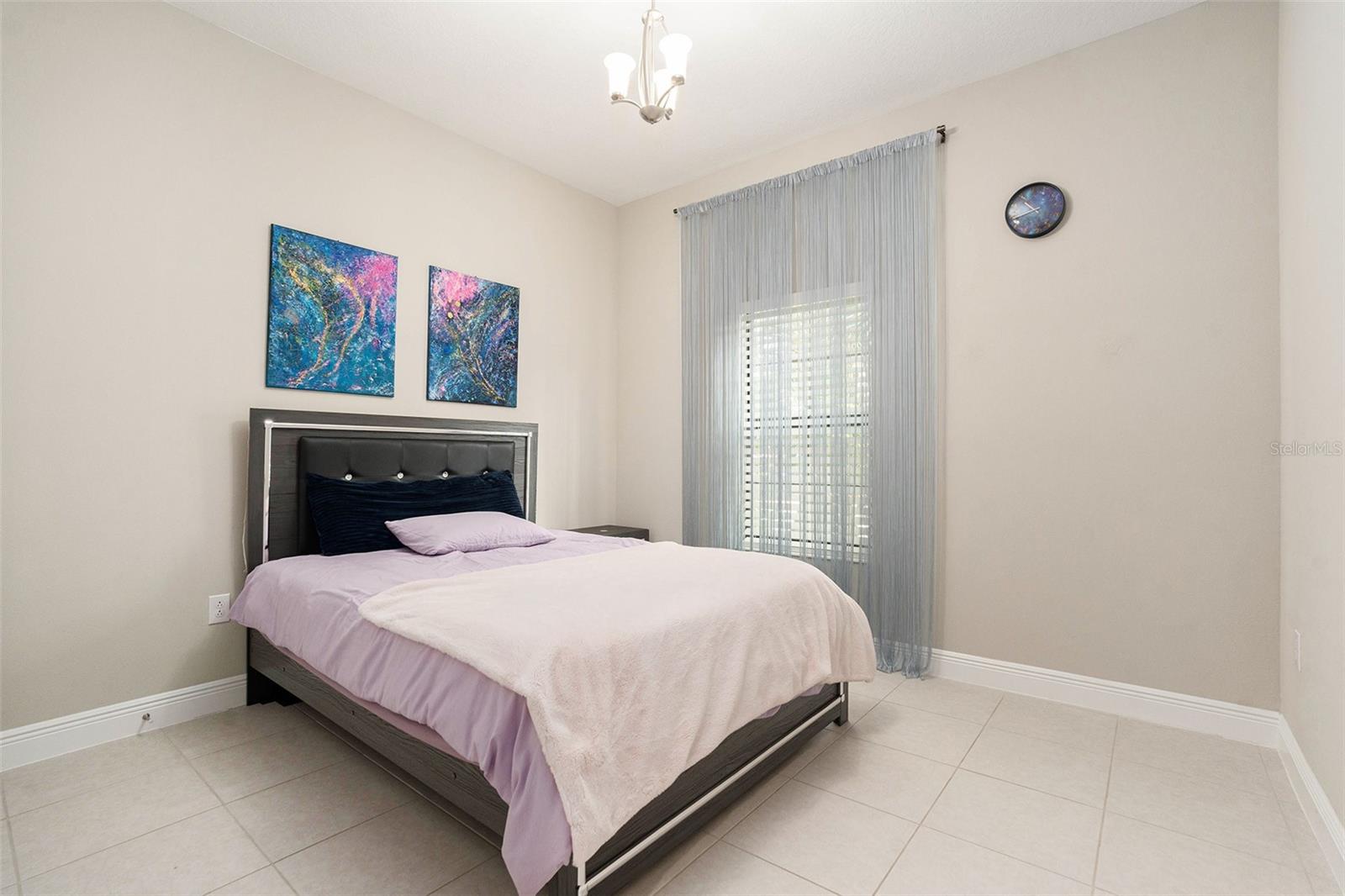 Listing photo id 25 for 21698 Amelia Rose Way