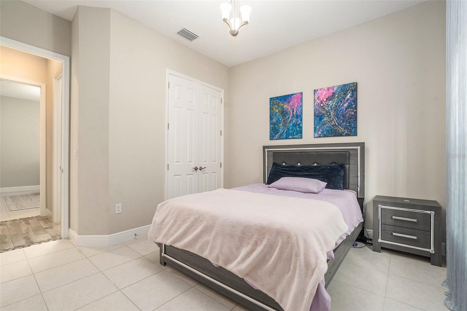Listing photo id 26 for 21698 Amelia Rose Way