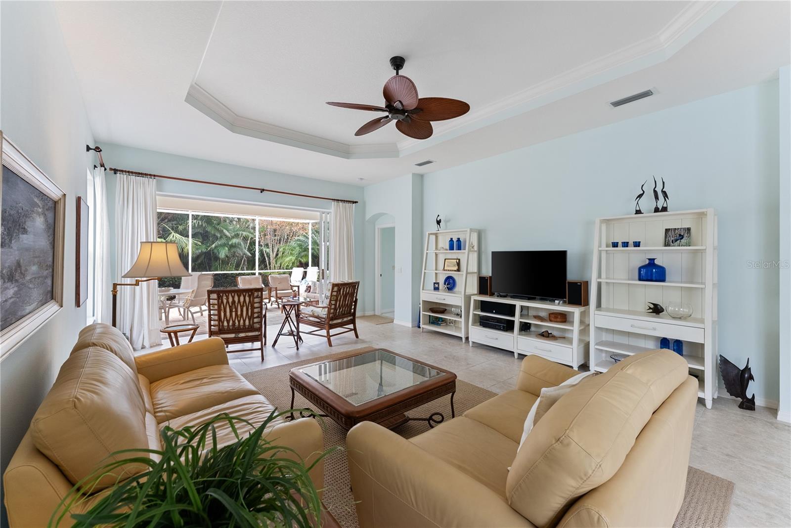 Image 17 of 69 For 11053 Barnsley Drive