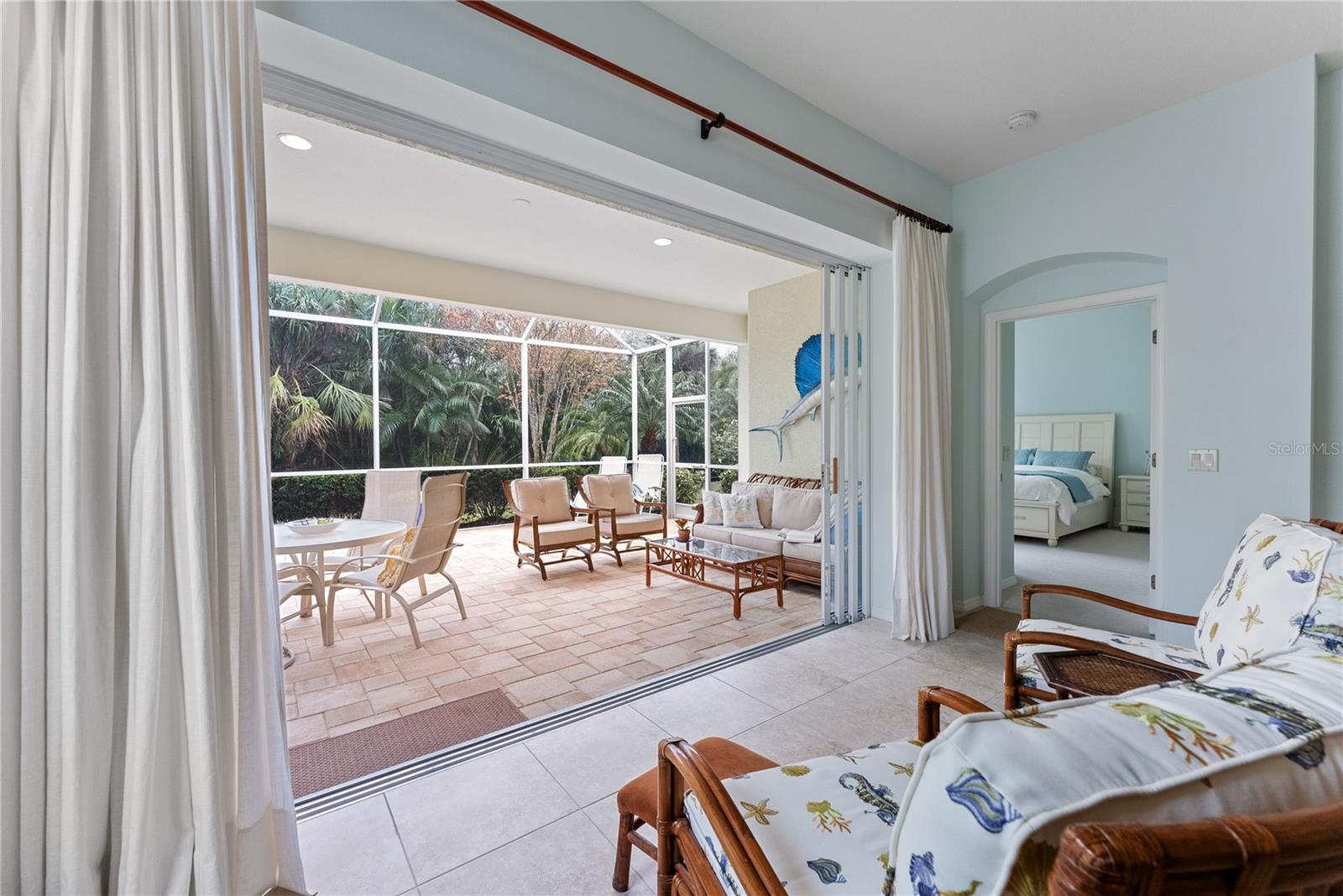 Image 19 of 69 For 11053 Barnsley Drive