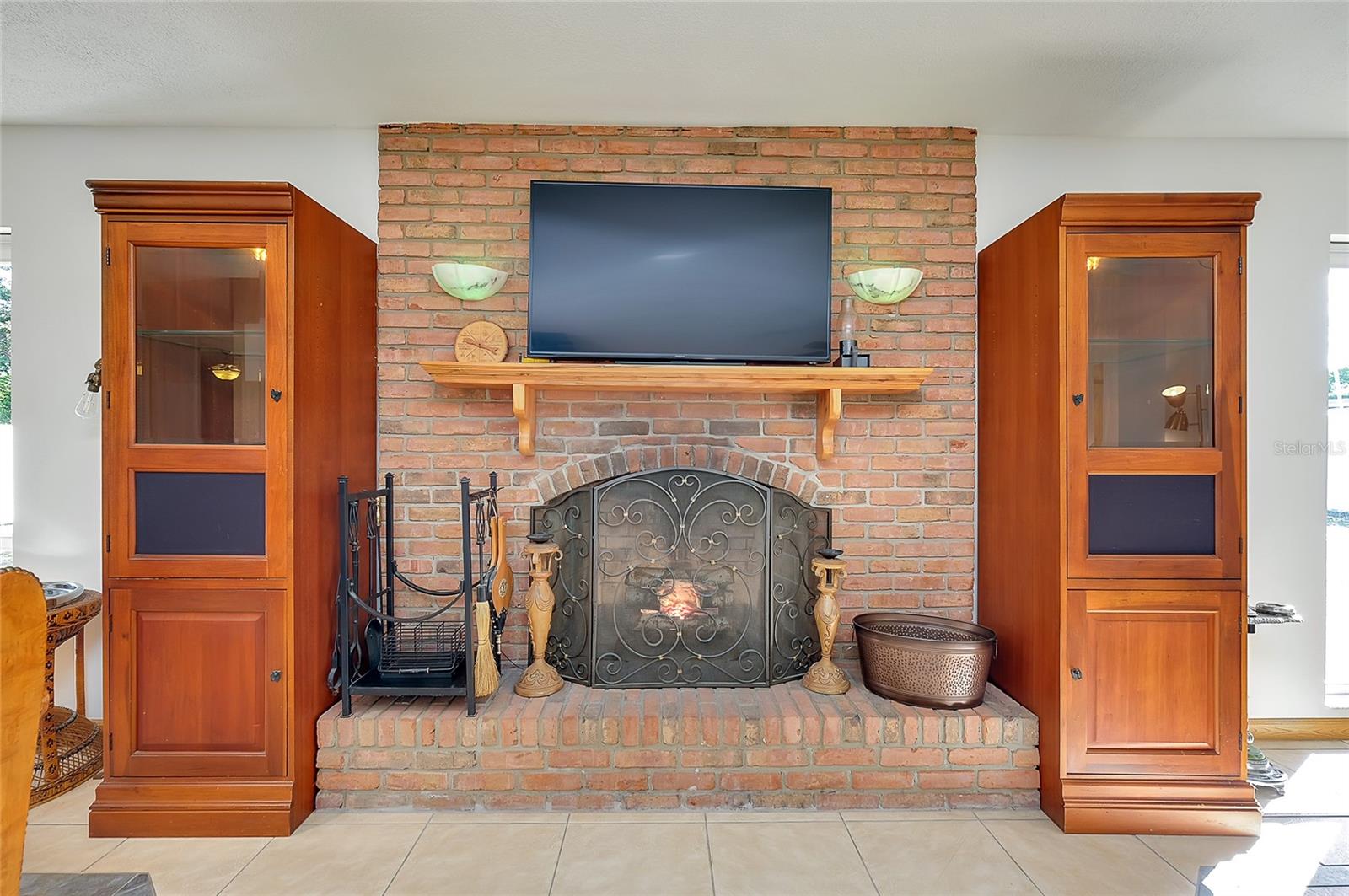 Image 11 of 45 For 2021 Allen Street