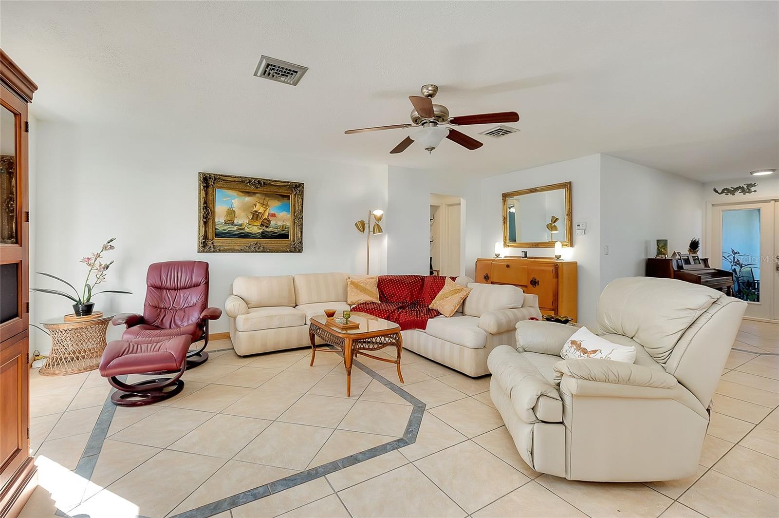 Image 12 of 45 For 2021 Allen Street