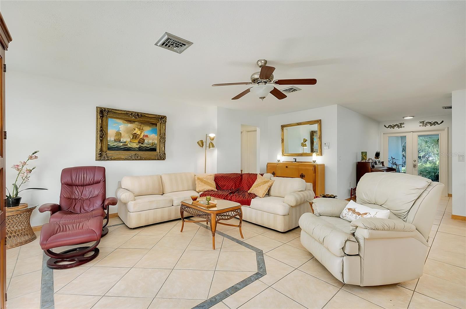 Image 13 of 45 For 2021 Allen Street