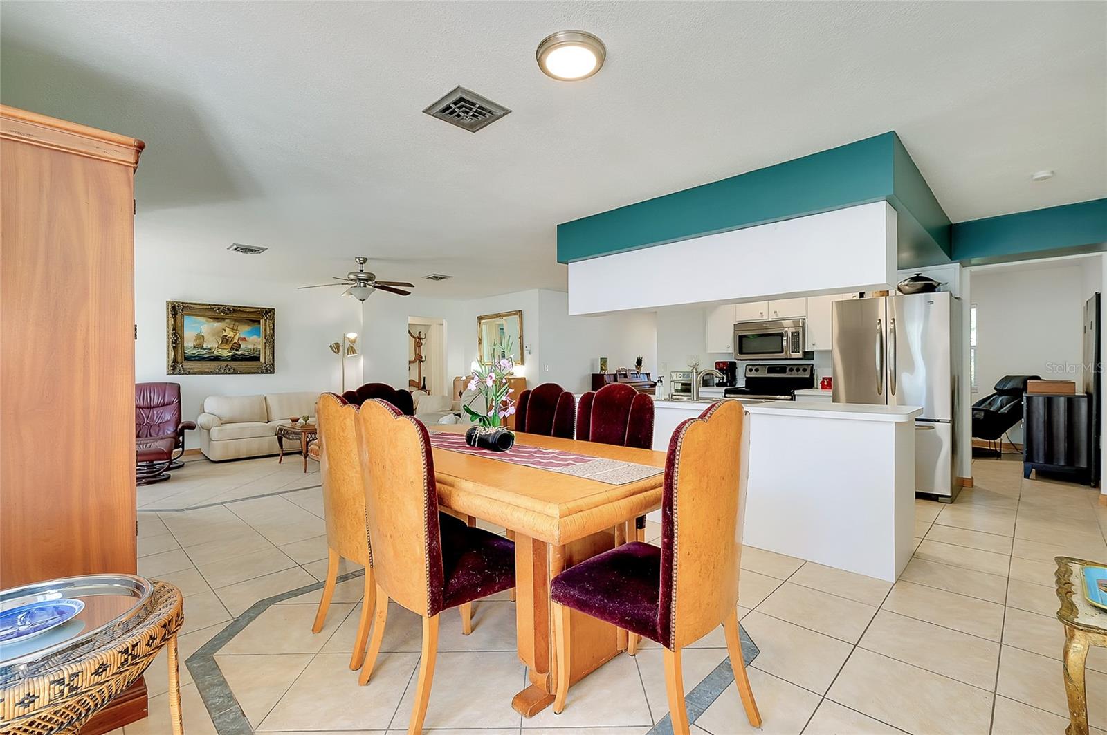 Image 21 of 45 For 2021 Allen Street