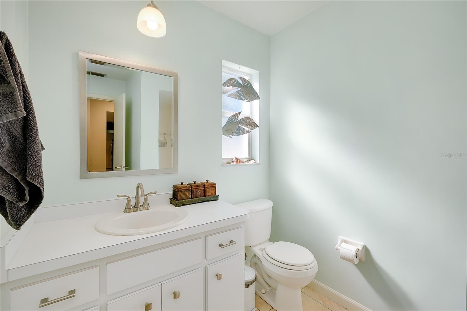 Image 28 of 45 For 2021 Allen Street