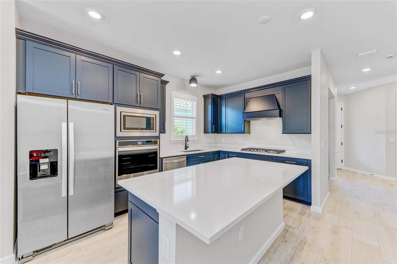 Image 11 of 32 For 25544 Royal Tern Lane