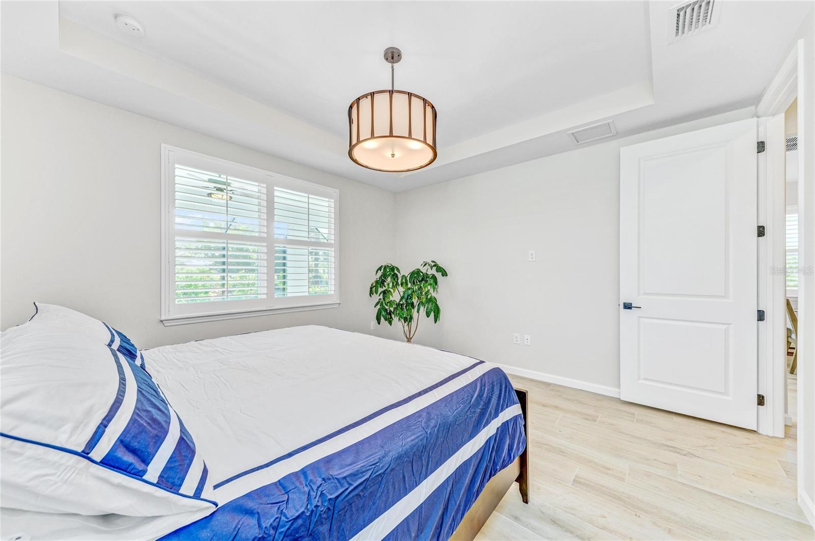 Image 19 of 32 For 25544 Royal Tern Lane