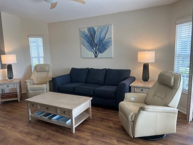 Image 15 of 36 For 3638 Lakewood Boulevard