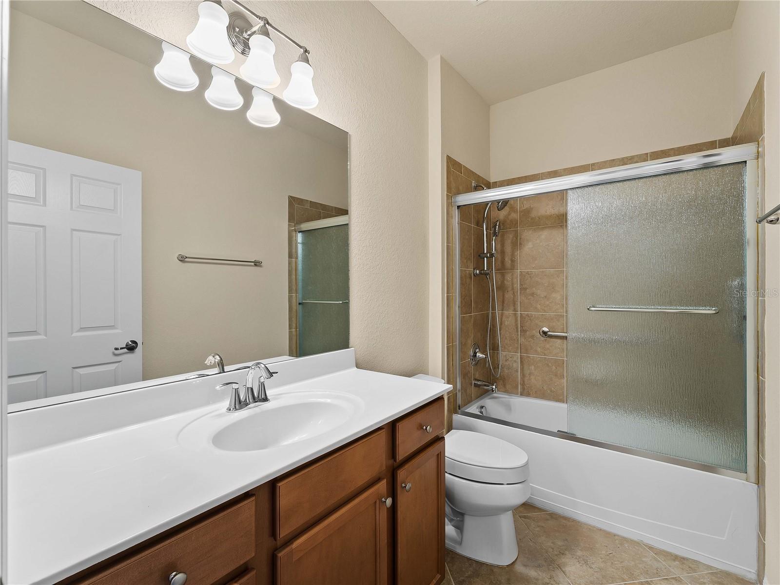 Image 27 of 47 For 20362 Benissimo Drive