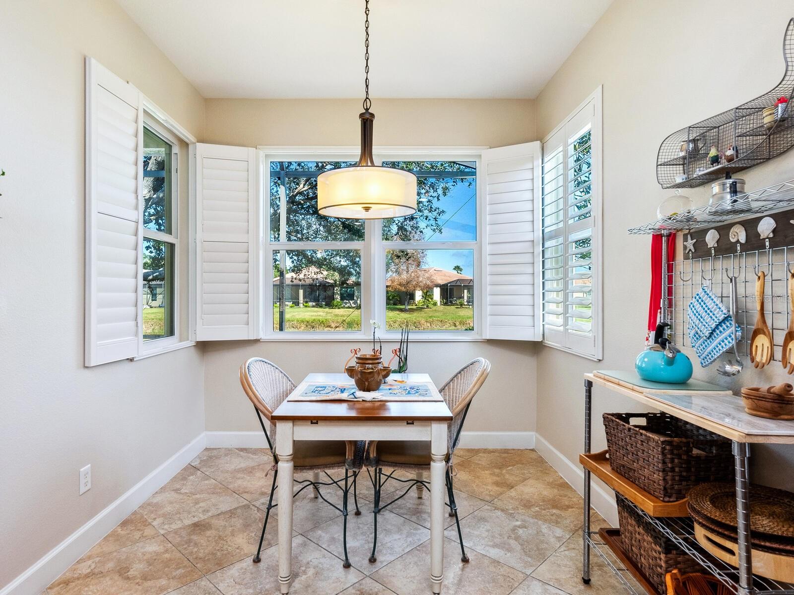 Image 19 of 44 For 1545 Maseno Drive