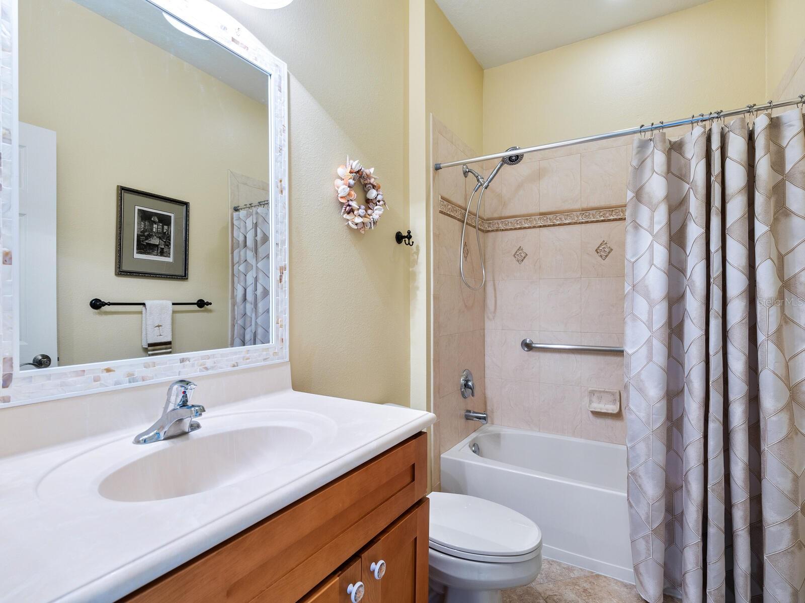 Image 28 of 44 For 1545 Maseno Drive