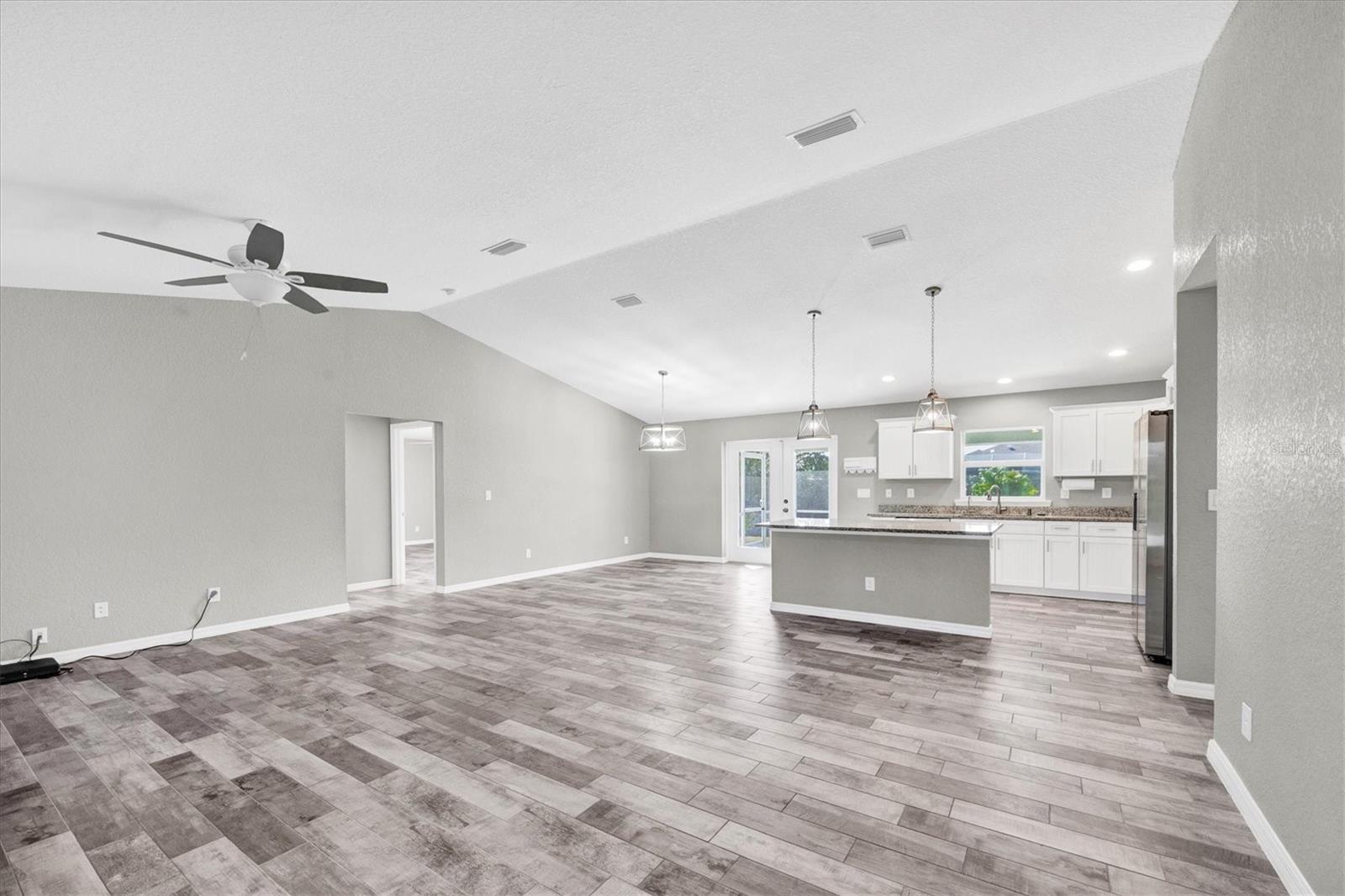 Image 10 of 33 For 14109 Kewanee Lane