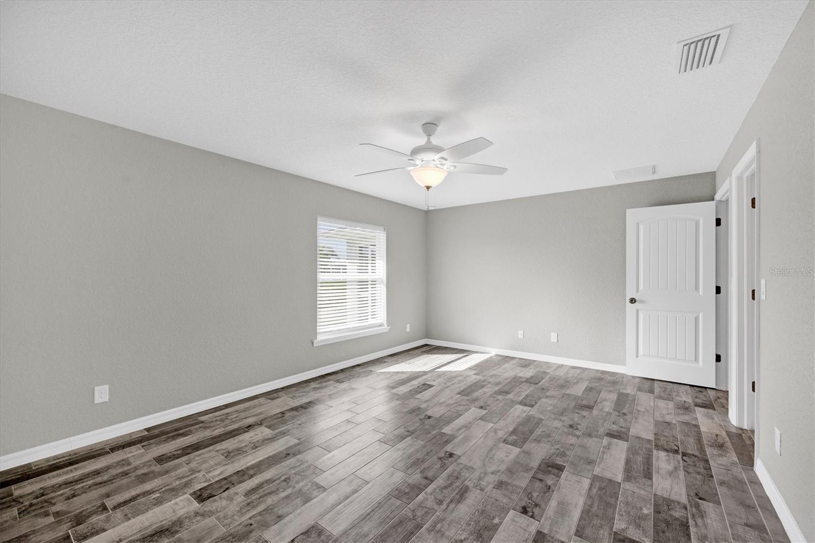 Image 19 of 33 For 14109 Kewanee Lane