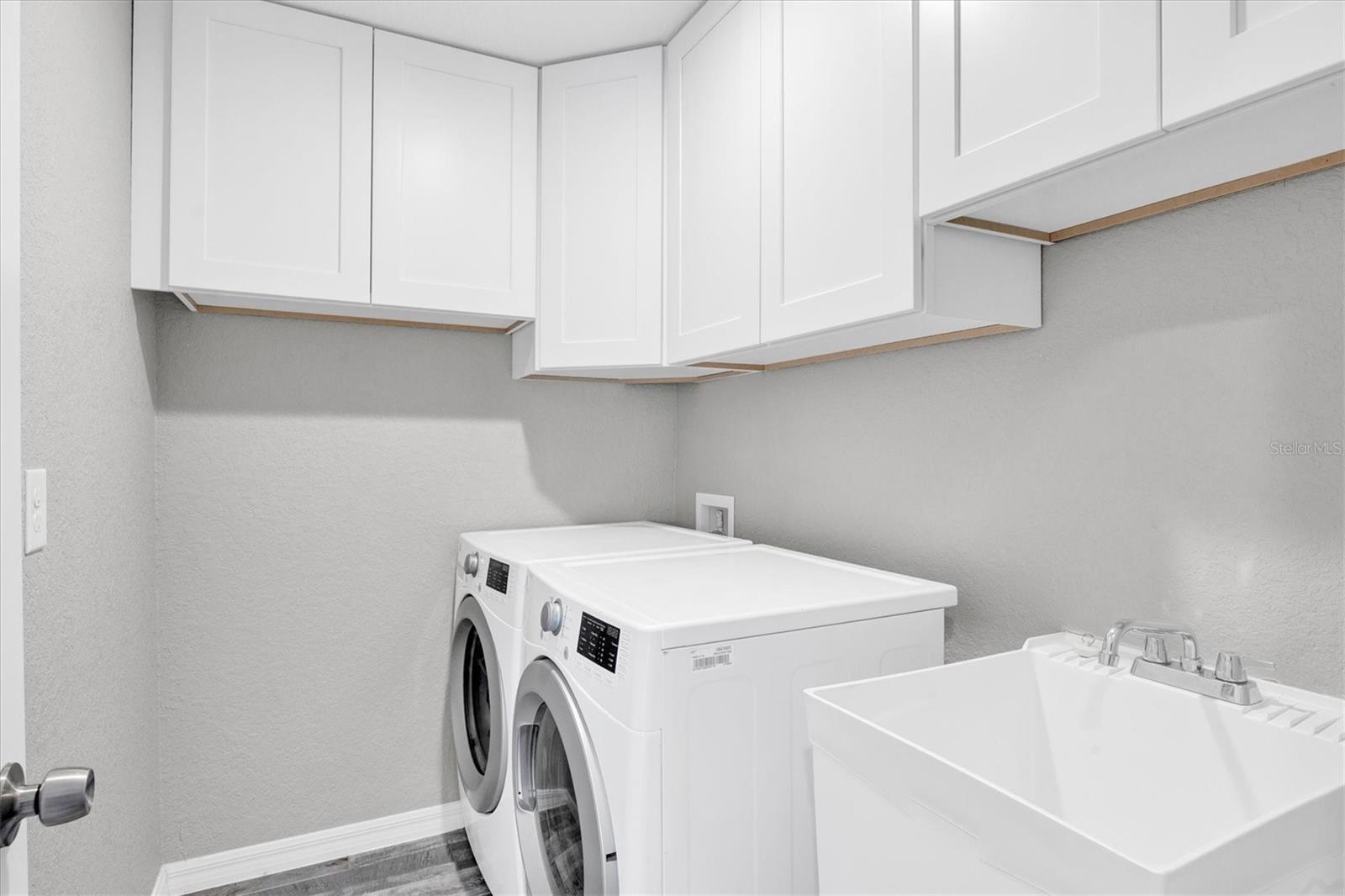 Image 24 of 33 For 14109 Kewanee Lane