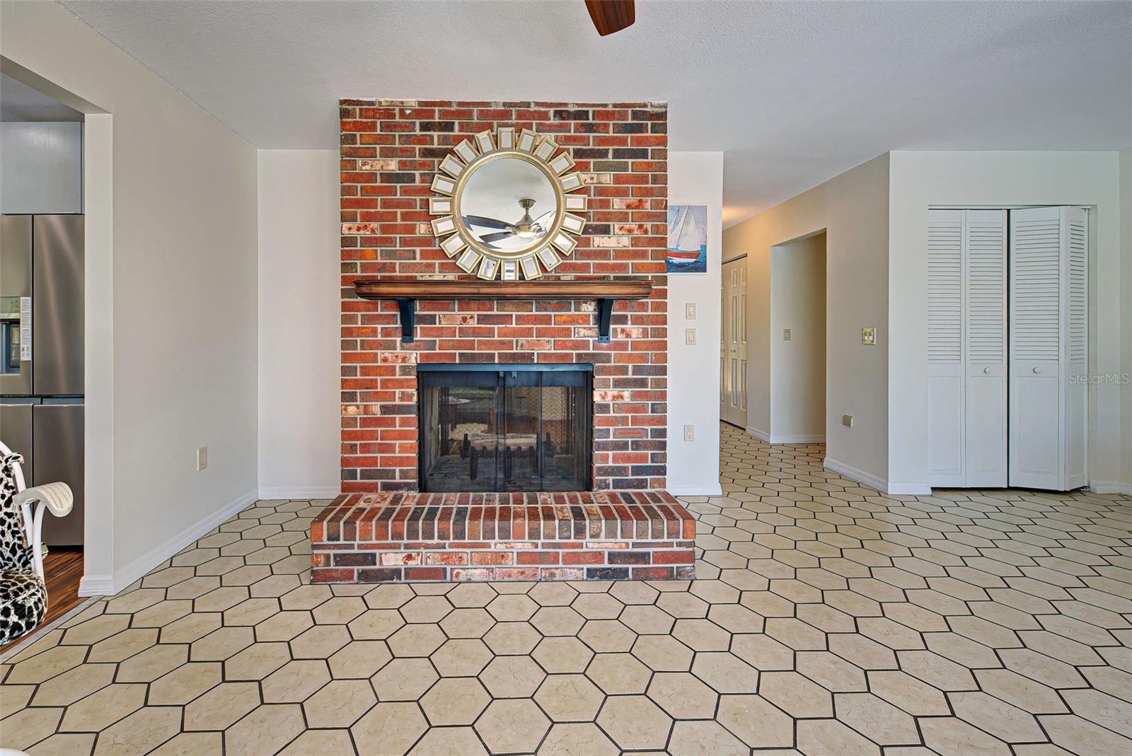 Image 27 of 89 For 1061 Owl Drive