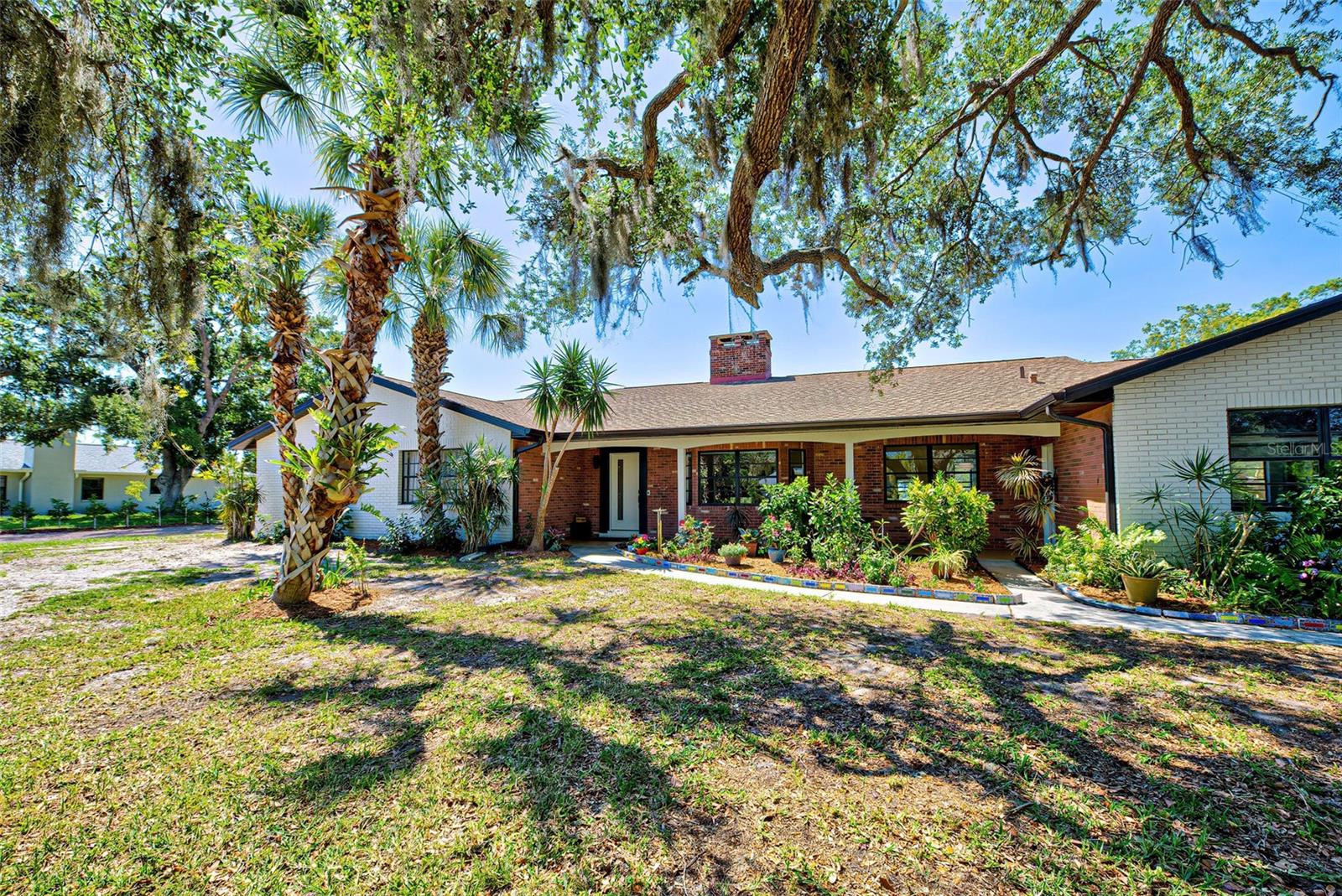 Image 4 of 89 For 1061 Owl Drive