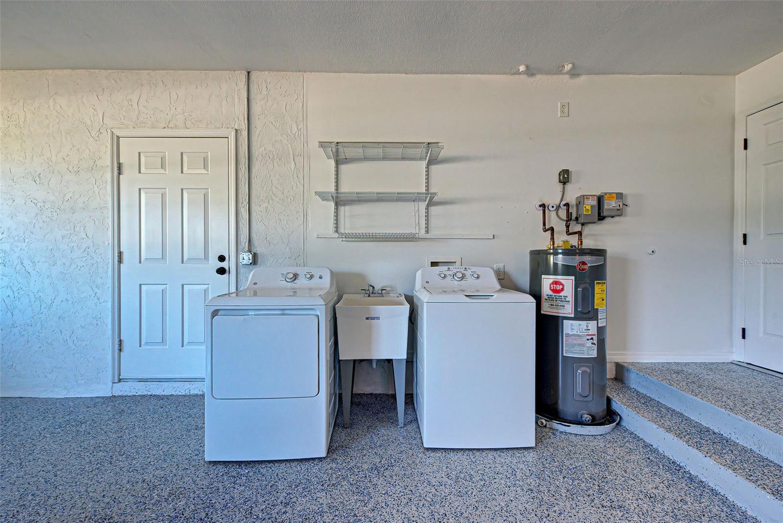 Image 70 of 89 For 1061 Owl Drive