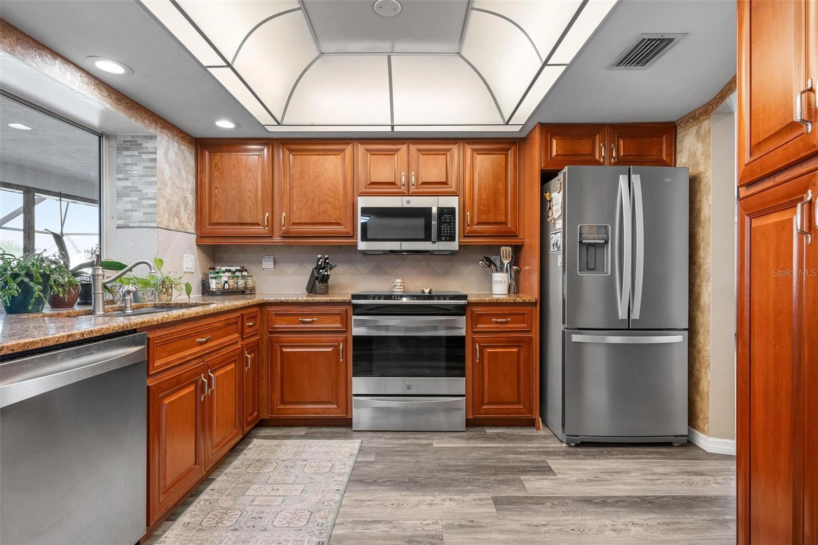 Image 18 of 62 For 1714 Coral Sands Court