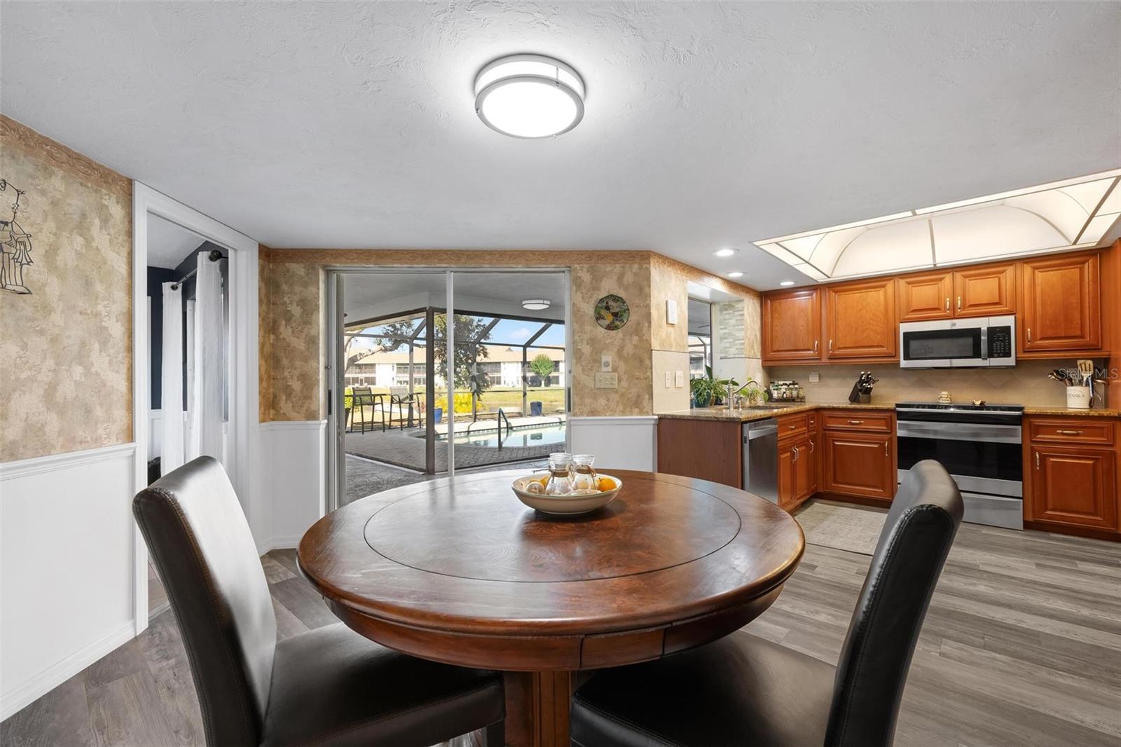 Image 22 of 62 For 1714 Coral Sands Court