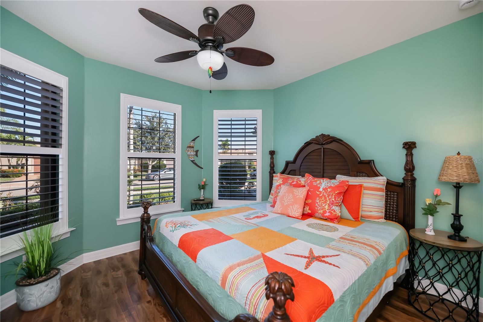 Image 39 of 53 For 13861 Karina Street