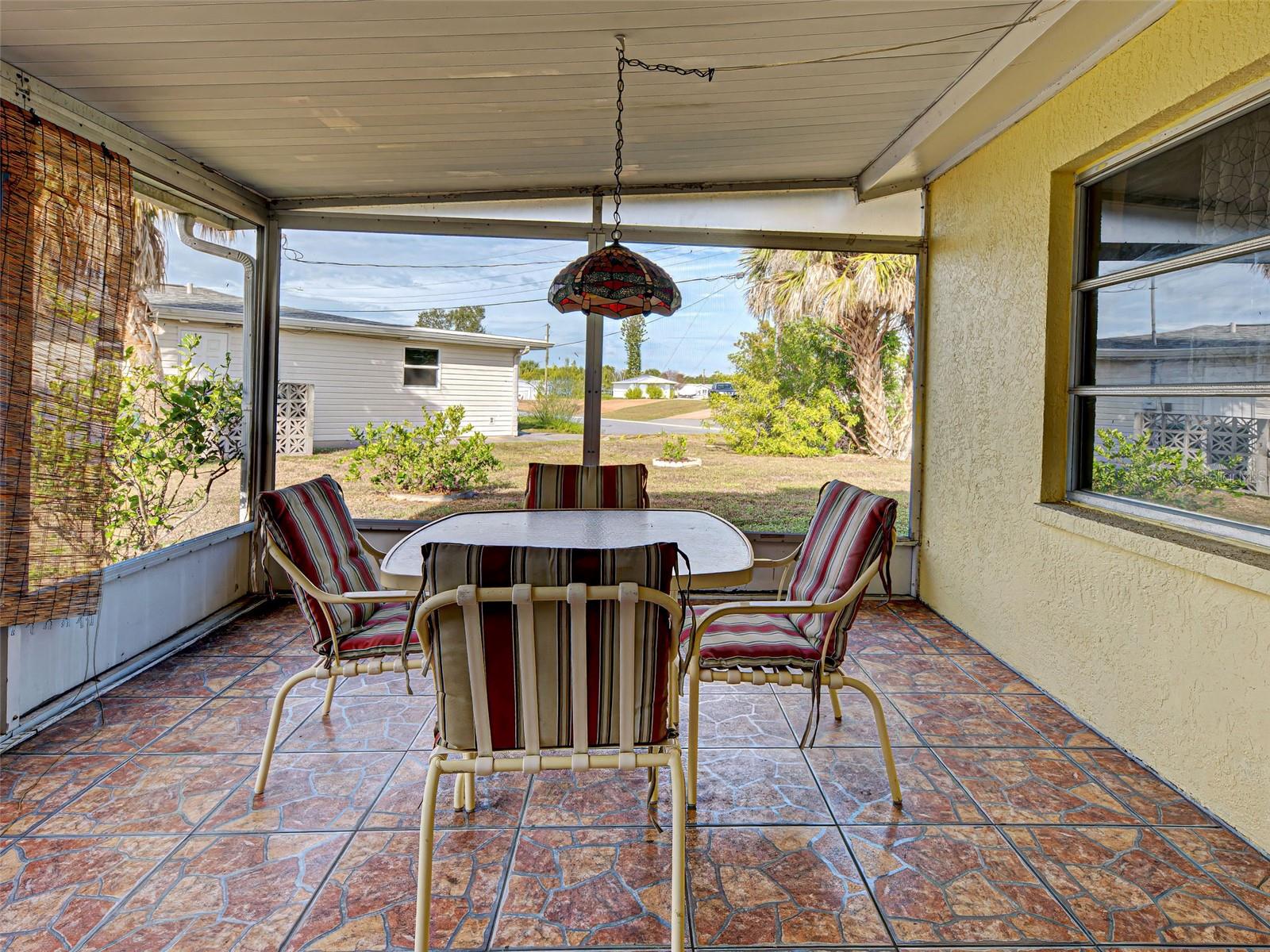 Image 38 of 48 For 3371 Pinetree Street