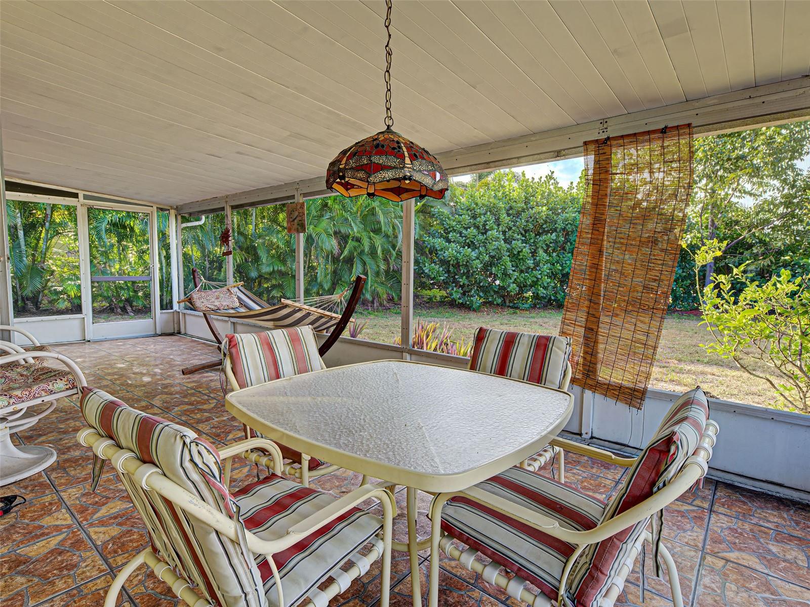 Image 39 of 48 For 3371 Pinetree Street