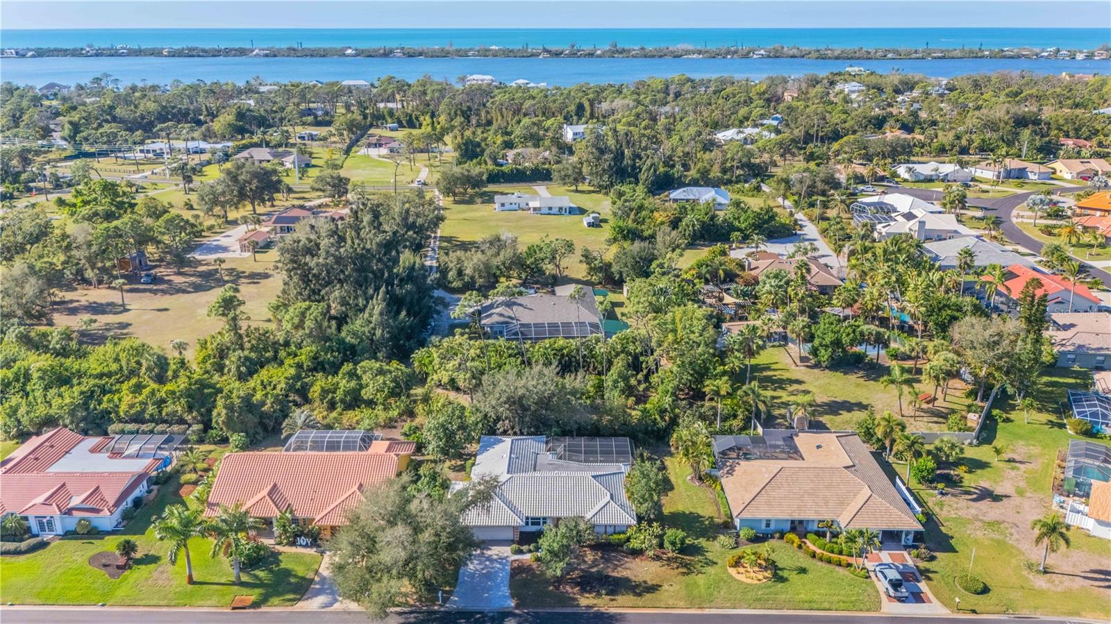 Image 49 of 51 For 209 Woodland Drive