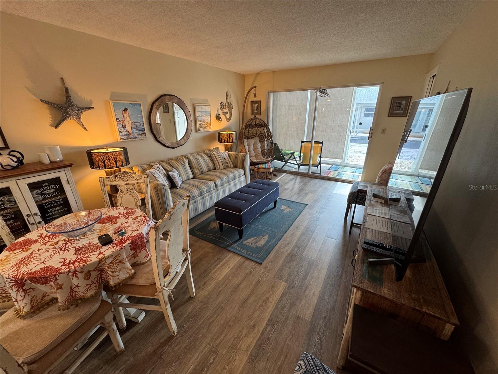 Image 12 of 17 For 1400 Tarpon Center Drive 111